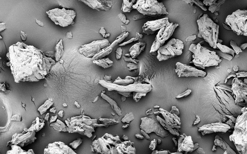 Photo of Pharmacel 102 microcrystalline cellulose (MCC), which compacts more effectively than any other excipient.